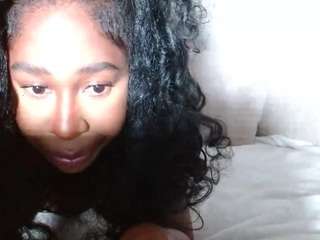 giannalove — Camsoda recorded stream image, 30.05.2025 04:30