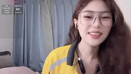 Sweet-Angel999 — Stripchat recorded stream screenshot (30 May 2025)