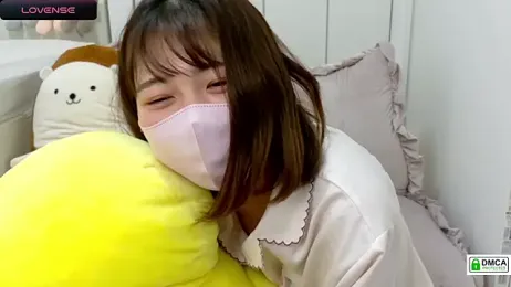 SUZU_ — Stripchat recorded stream image, 31.05.2025 21:00