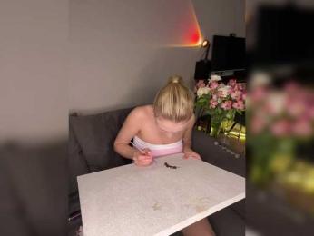 Sunlovv — Bongacams recorded stream image, 01.06.2025 07:00