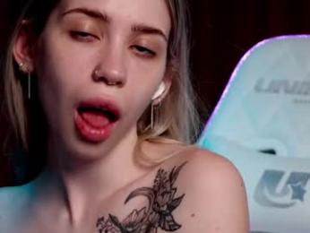 ho1yh01e — Chaturbate recorded stream image, 01.06.2025 17:50