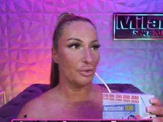 tamaramilano — Camsoda recorded stream screenshot (02 Jun 2025)