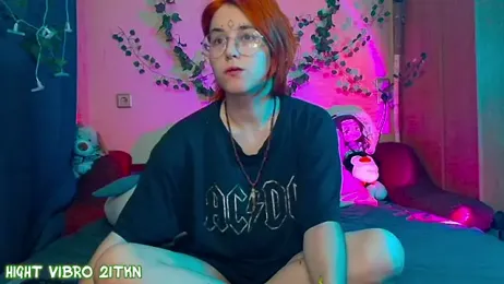 TrickyKitsune — Stripchat recorded stream image, 02.06.2025 08:40