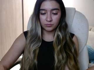 alexyferrer — Camsoda recorded stream image, 02.06.2025 23:10