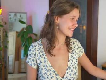 eli_sun — Chaturbate recorded stream image, 04.06.2025 08:50