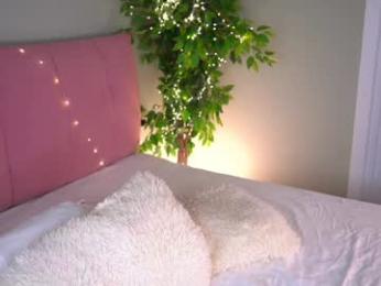islandladies — Chaturbate recorded stream image, 04.06.2025 15:20