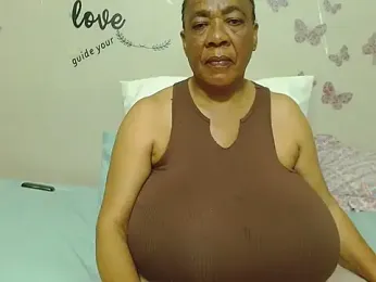 DairyQueen2 — Stripchat recorded stream image, 04.06.2025 22:20