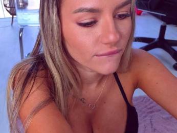 SpoilM3Mor3 — Bongacams recorded stream image, 05.06.2025 09:50