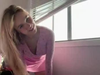 kittengirlxo — Chaturbate recorded stream image, 06.06.2025 02:00