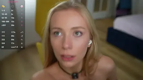 Vika54784 — Stripchat recorded stream image, 26.01.2025 15:00