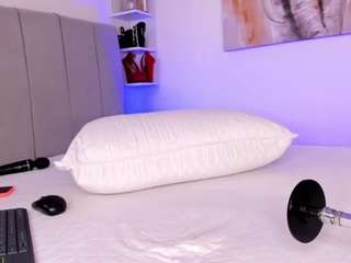 dianysexy — Camsoda recorded stream image, 08.06.2025 02:30