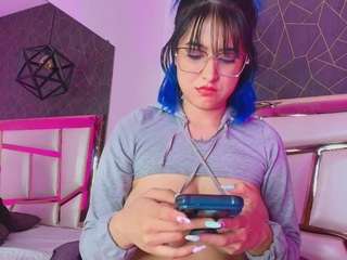 annieswan — Camsoda recorded stream image, 09.06.2025 17:40