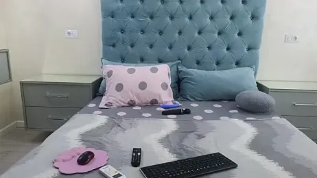 Theowonder — Stripchat recorded stream image, 10.06.2025 06:40
