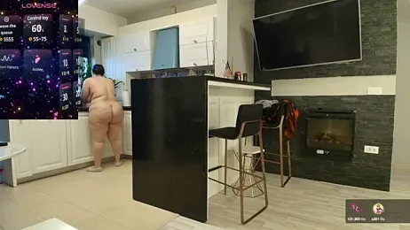 Layla- — Stripchat recorded stream image, 10.02.2025 09:30