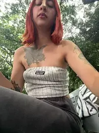 PurpleLinn — Stripchat recorded stream image, 11.06.2025 21:00