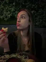 BelleLouiseVp — Stripchat recorded stream screenshot (11 Jun 2025)