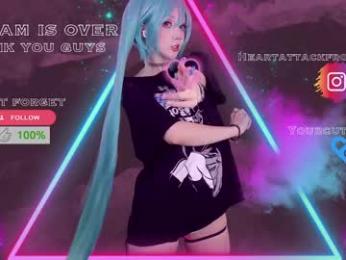 yourcutewaifu — Chaturbate recorded stream image, 12.06.2025 00:10