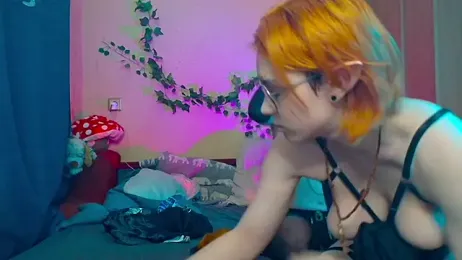 TrickyKitsune — Stripchat recorded stream image, 12.06.2025 08:50