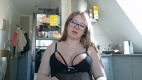 Little-Aylin — Stripchat recorded stream screenshot (13 Jun 2025)