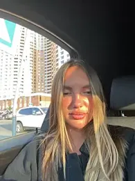 AngelinaMoore — Stripchat recorded stream screenshot (15 Jun 2025)