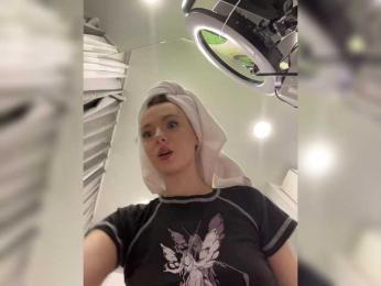 OlivkaVif — Bongacams recorded stream image, 15.06.2025 18:30
