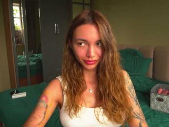 TeonaRose — Bongacams recorded stream image, 17.06.2025 05:30