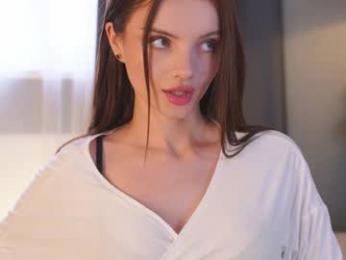 bellacle — Chaturbate recorded stream image, 17.06.2025 07:20