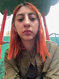 PurpleLinn — Stripchat recorded stream image, 17.06.2025 19:40