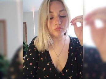 Tanysha-1 — Bongacams recorded stream image, 18.06.2025 03:40