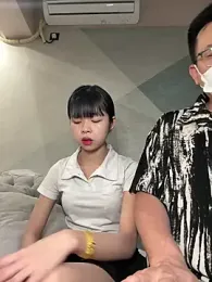 TOP_ping — Stripchat recorded stream image, 10.02.2025 19:40