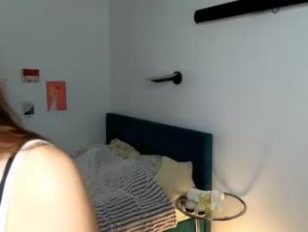 smoothnesss — Chaturbate recorded stream image, 18.06.2025 09:30