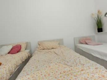 ehotlovea — Chaturbate recorded stream screenshot (19 Jun 2025)