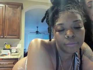 siennadivyne — Camsoda recorded stream screenshot (19 Jun 2025)