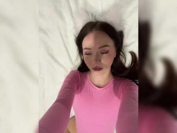 OlivkaVif — Bongacams recorded stream screenshot (19 Jun 2025)