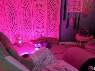 lila-ellis — Camsoda recorded stream image, 20.06.2025 02:30
