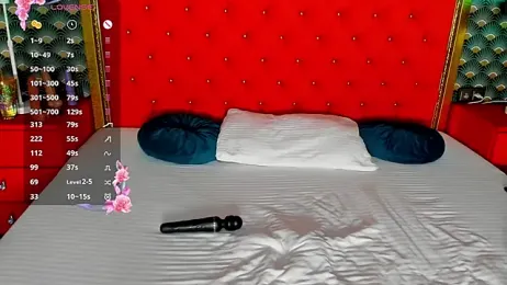 VallerieJones — Stripchat recorded stream image, 21.06.2025 03:10