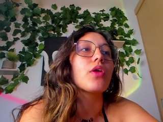 nataliepeterson — Camsoda recorded stream image, 22.06.2025 02:30