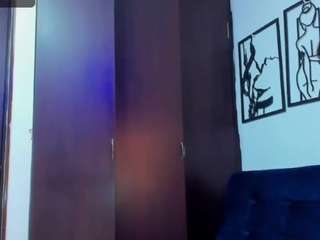 roxanasmiith — Camsoda recorded stream image, 11.02.2025 05:20