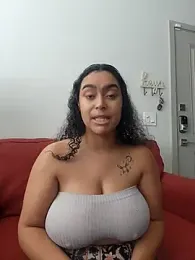 cinnaminnie — Stripchat recorded stream image, 22.06.2025 21:20