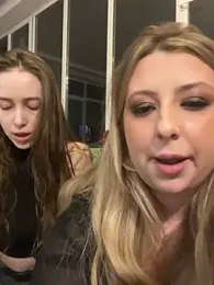 curvyflawless — Stripchat recorded stream screenshot (23 Jun 2025)