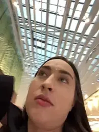 Holly_Play — Stripchat recorded stream image, 11.02.2025 07:20
