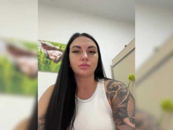 KROSHKA_N — Bongacams recorded stream screenshot (11 Feb 2025)