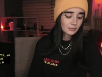 lonelly_lolly98 — Chaturbate recorded stream image, 01.07.2025 04:00