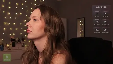 Hit-girl- — Stripchat recorded stream image, 11.02.2025 18:20