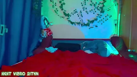 TrickyKitsune — Stripchat recorded stream image, 03.07.2025 09:10