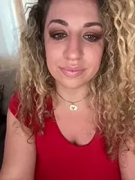 miamellycious — Stripchat recorded stream image, 04.07.2025 08:30