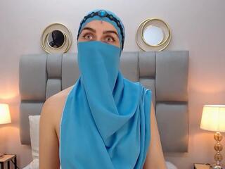 Aliah Manzur — Flirt4free recorded stream screenshot (04 Jul 2025)