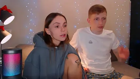 juliaanddima — Stripchat recorded stream image, 11.02.2025 22:20