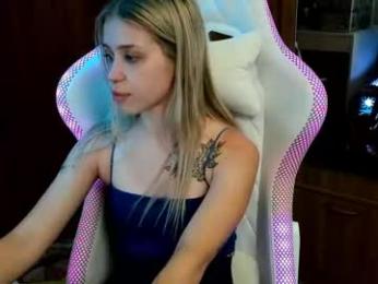 ho1yh01e — Chaturbate recorded stream image, 06.07.2025 18:00