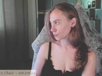 Adamova_Eva — Bongacams recorded stream image, 06.07.2025 16:00